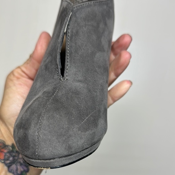 Apt. 9 Gray Suede Bootie Heels - Picture 5 of 9